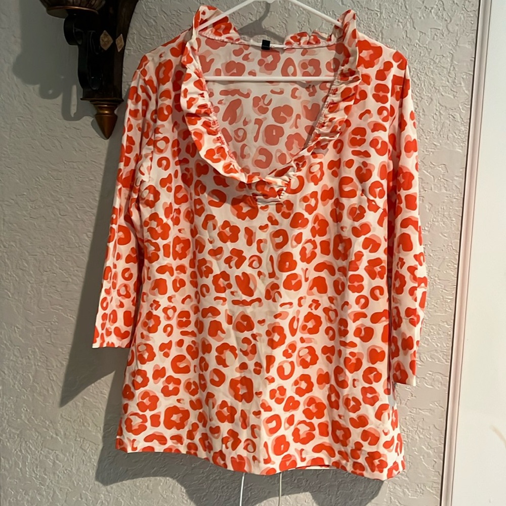 Women’s blouse